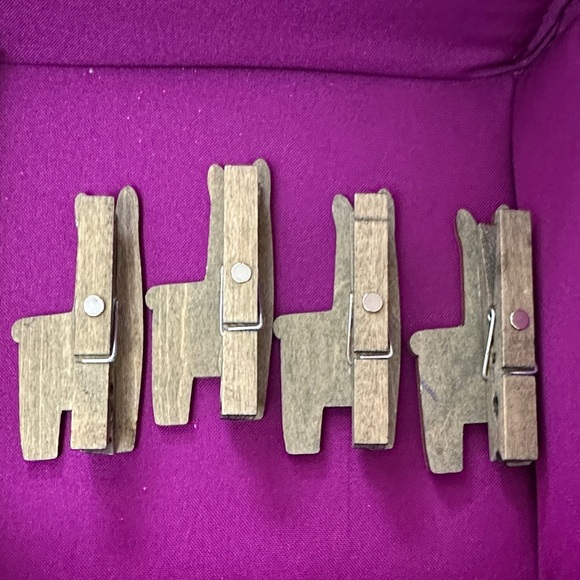 Natural Life Llama Wooden Clothespin Decor - Picture 2 of 5